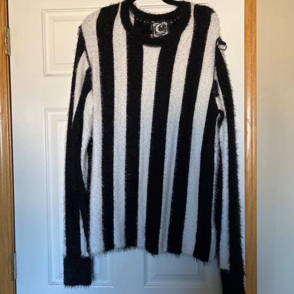 Killstar Stripe Me Down Sweater - Picture 6 of 10